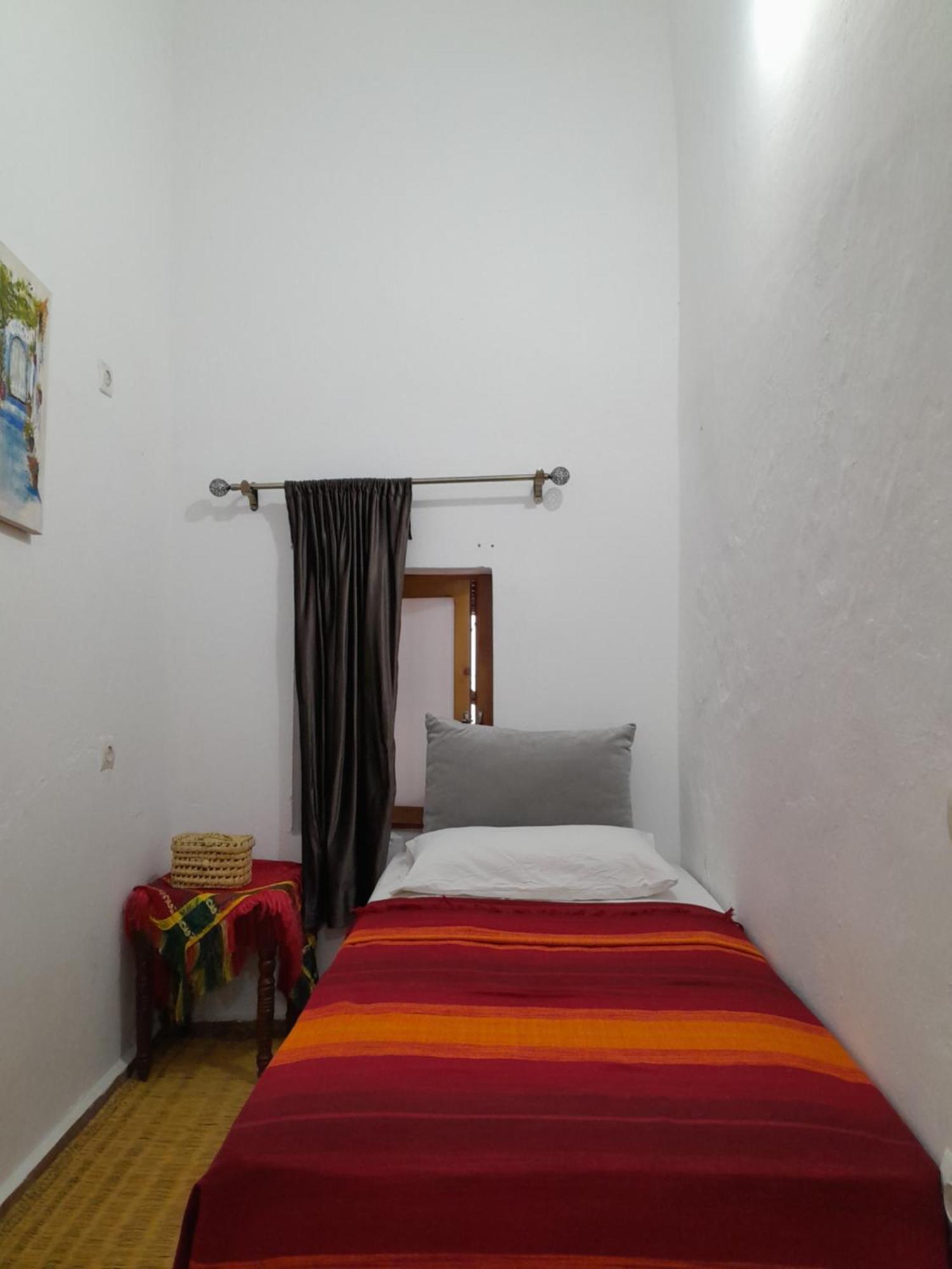 Hostel Four Seasons Тетуан Экстерьер фото