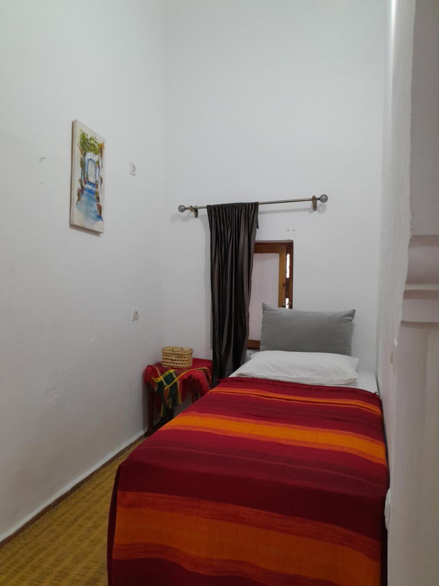 Hostel Four Seasons Тетуан Экстерьер фото